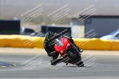 media/Mar-28-2022-Superbike Trackdays (Mon) [[b8603d0f67]]/Novice Group (1130am-12pm)/Turn 2/